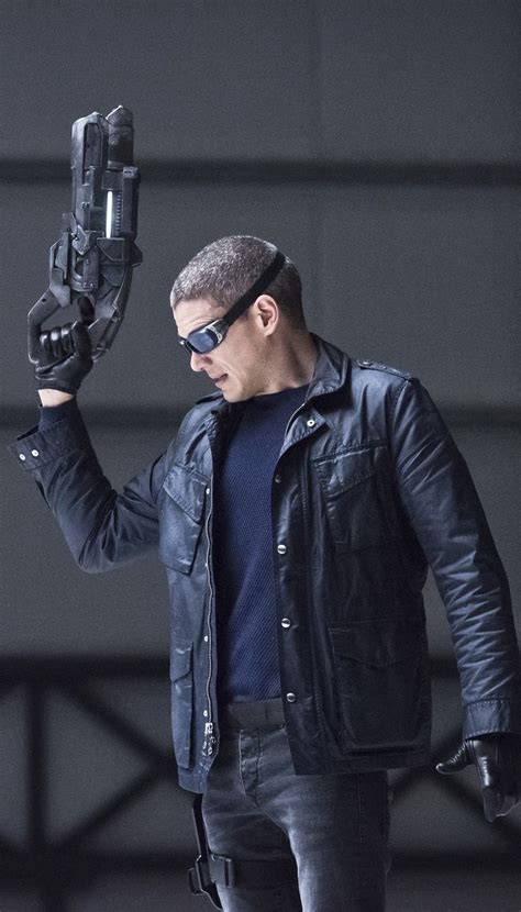 Legends Of Tomorrow 1x12 Wentworth Miller Leonard Snart Captain Cold Hq Cold Pinterest