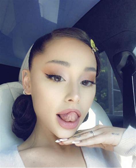 How Is She So Beautiful In 2021 Ariana Grande Photoshoot Ariana Grande Pictures Ariana Instagram