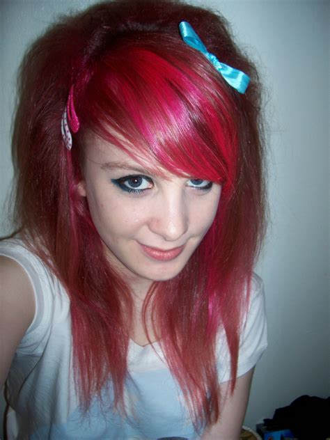 Hairstyles for girls in 2020; Cool Scene Hairstyles for Emo Girls 2012 | ShePlanet