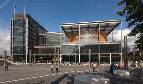 Brent Civic Centre By Hopkins Architects Photo Morley Von Sternberg