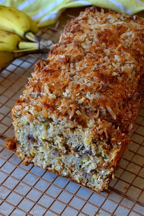 Combine cake mix, dry instant pudding, cinnamon, reserved pineapple juice, eggs and oil in large bowl with mixer 2 minutes, or until blended. Best Ever Hummingbird Banana Bread | The Domestic Rebel