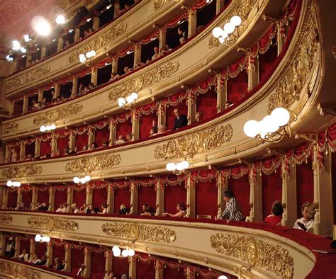 Best Of Milan Walking Tour With La Scala Opera House Artviva