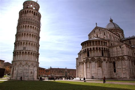 Leaning Tower Of Pisa History Facts And Location