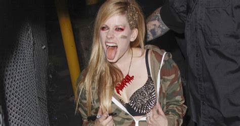 Halloween Has Come Early For Avril Lavigne Daily Star