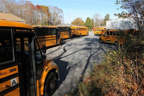 East Hampton School District Announces Plans To Build Bus Maintence
