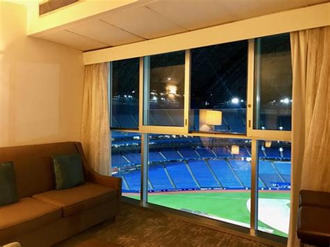 Baseball Rooms The Toronto Marriott City Centre Hotel Review