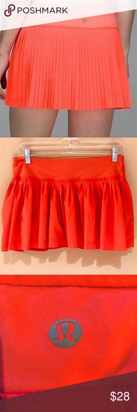All you need is… a fork! 🍋 Lululemon skirt 6 Great condition gently worn skirt ...