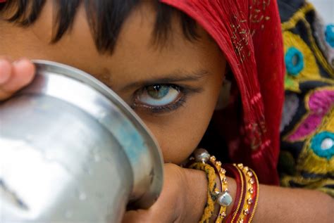 India Rajasthani Village Girl Letsch Focus