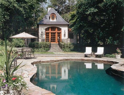 Eilat'ta, eilat botanik bahçesi'ne 3,9 km, su altı gözlemevi parkı'na 5 km ve eilat kordonu'na 2 km mesafede yer alan shani house of style garden&pool, bar, barbekü olanakları ve teras sunan bir tesistir. Douglas VanderHorn Architects | English Cottage Pool House ...