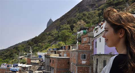 A Vida De Duas Russas Na Favela Russia Beyond Br