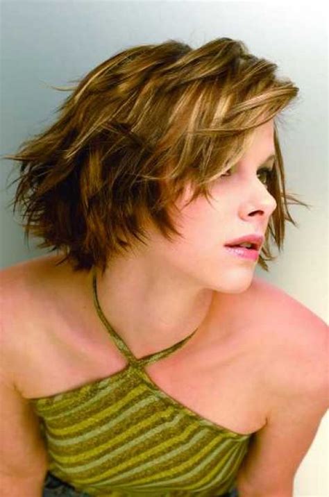 Here's how to change your short hairstyles in the right way, your hair structures your face, so it is the next thing persons observe about you. idealistic politics: 2011 Short Hairstyles For Women With ...
