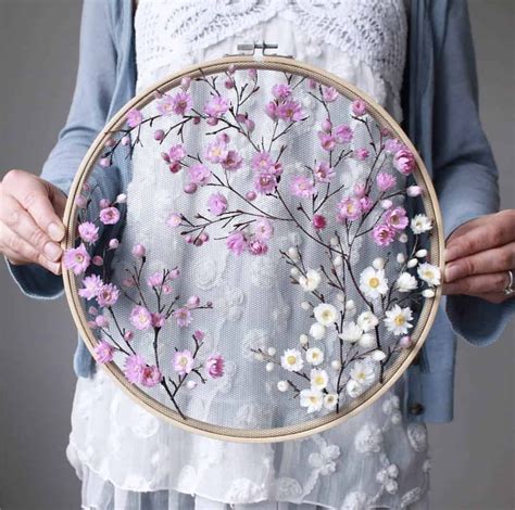 How To Make Embroidery Hoop Art With Dried Flowers Olga Prinku Shares