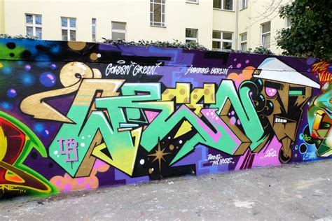 Masaüstü Sokak Mor Yeşil Duvar Yazısı Sokak Sanatı Hamburg
