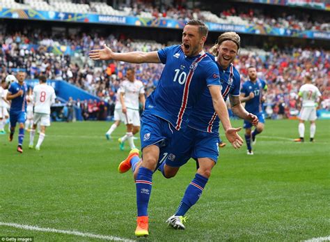 When gylfi was at spurs you could tell he had real talent but he was too similar to christian eriksen and the club felt the dane had more potential in the long term and it is difficult to argue with that. Iceland 1-1 Hungary: Gylfi Sigurdsson's first-half penalty ...
