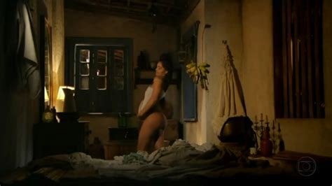 Naked Juliana Paes In Gabriela Ii