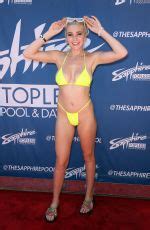 Kendra Sunderland In Bikini Hosts Bash At Sapphire Pool And Dayclub In Las Vegas