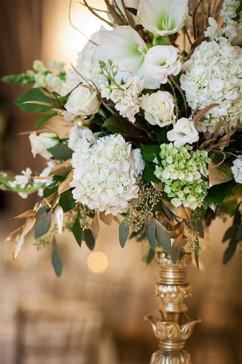 White Rose And Hydrangea Centerpieces