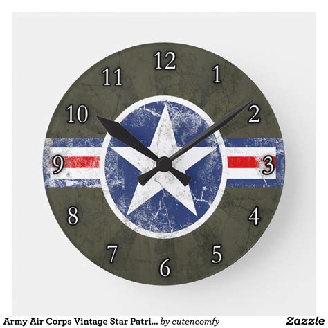 Army Air Corps Vintage Star Patriotic Round Clock Round