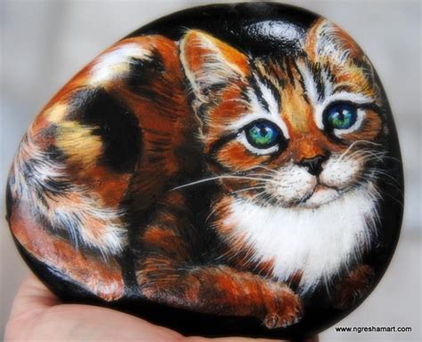 Pin By Hannelore Borgens On Cats Rock Painting Patterns Hand Painted