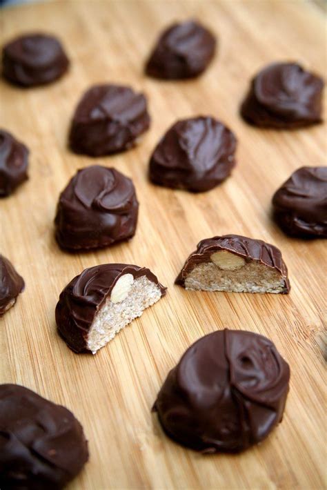 See more ideas about low calorie chocolate, desserts, low calorie desserts. These Healthy Homemade Chocolates Are Officially the Best ...