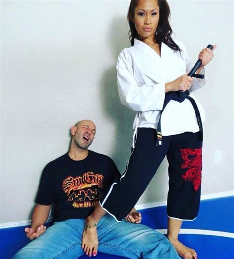 Stop Ressisting Martial Arts Women Womens Feet Self Defense