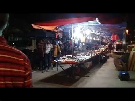 A great place to shop with plenty of choices at bargain prices. Pasar malam Melaka jom - YouTube