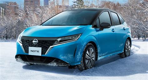 While the serena is hugely popular in japan and asia, it was actually replaced with the primastar in the uk, so an element of exclusivity remains if you can get hold of one. 2021 Nissan Note e-Power AWD Is Ready For Winter In Japan ...