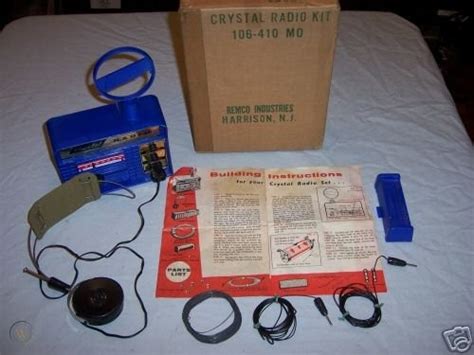 Vintage Remco Crystal Radio Kit Model 106 From 1960s 32014087