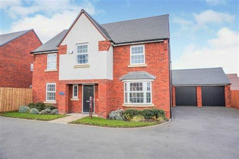 4 Bedroom Detached House For Sale In Spinney Fields Long Itchington