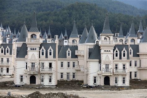 Theres A 200 Million Abandoned Village Of Disney Like Castles In