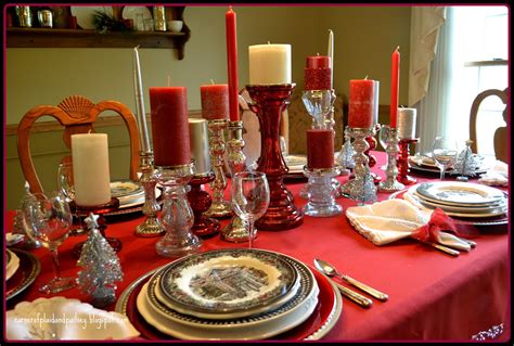 I can't wait to show you how simple it was to set up!for. Corner of Plaid and Paisley: Christmas Tablescape Red and ...