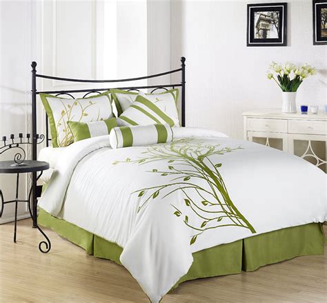 If you're thinking of redoing your this white bedding set must be the ultimate in serenity. Olive Green Bedding Sets: Green Serene on a Budget