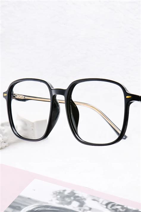 60144 Square Black Eyeglasses Frames Leoptique