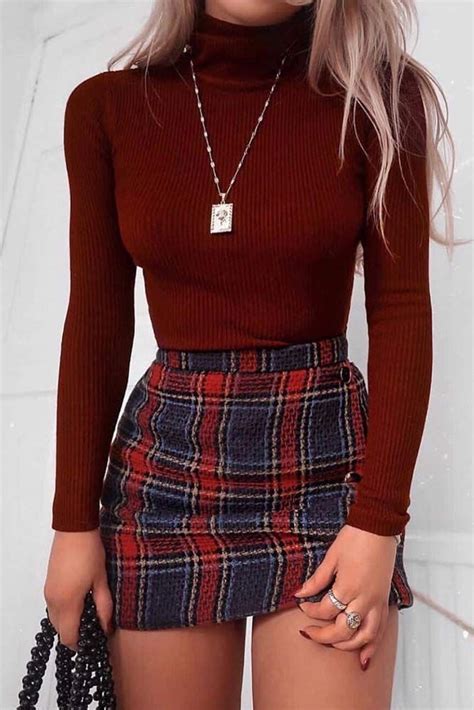 These Plaid Skirt Outfit Ideas Are Perfect For Summer Winter A
