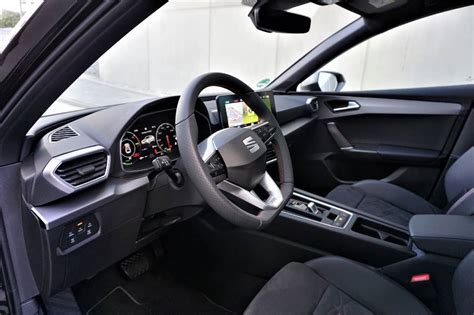 Kablosuz full link teknolojisi (apple carplay, mirrorlink, android auto) (*2021 yılı 25.hafta ve sonrasında üretilen araçlar için geçerlidir.) Seat Leon e-Hybrid 2021 - Erster Test, Fahrbericht, Review ...