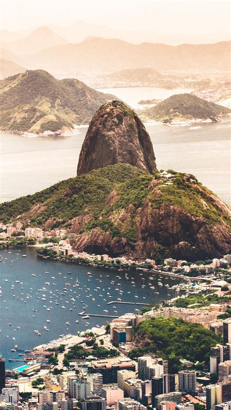 ,Botafogo Beach, Rio De Janeiro wallpaper - backiee