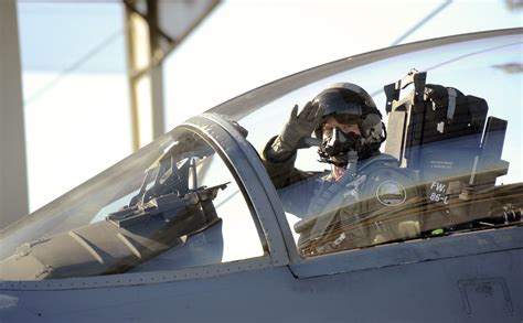 Everyone Wants To Be An Air Force Pilot But Do You Know How To