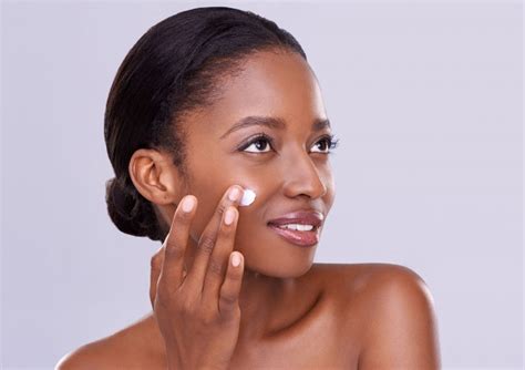 5 Important Things You Should Consider Before You Bleach Your Skin