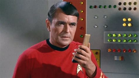 10 Smartest Characters In Star Trek Page 6