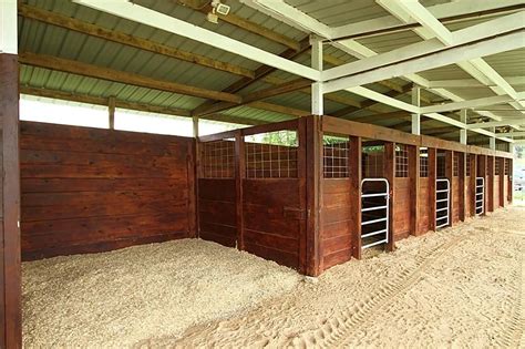 Wood shavings are also a viable option to line your horse stall with bedding, yet there are. Wood stalls, I love this design. It's simple, yet elegant ...