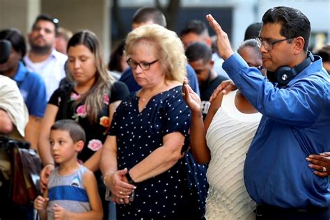 Fort Worth Vigil For Recent Mass Shootings In El Paso Ohio Fort
