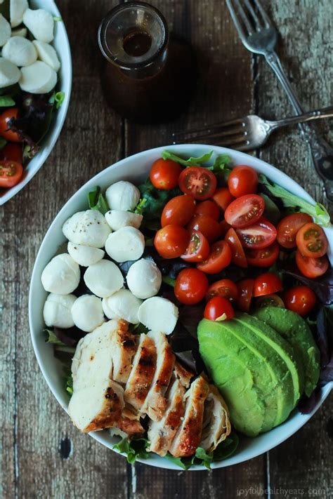 15 Minute Avocado Caprese Chicken Salad Recipe Healthy Dinner Idea Recipe Avocado Recipes