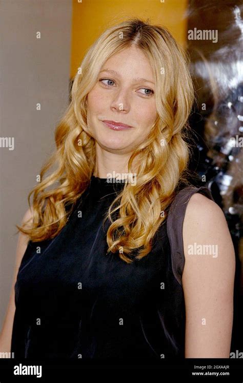 Gwyneth Paltrow At The Gagosian Gallery In London Where She Hosted The Us Artist S Exhibition Of
