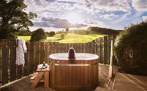 10 Amazing Hot Tubs With A View Somerset Cottage Stone Cottage Hot Tub