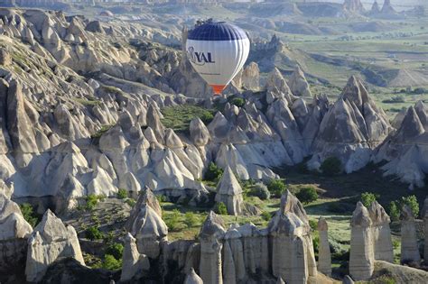 Balloon Ride Love Valley 7 Cappadocia Pictures Turkey In Global