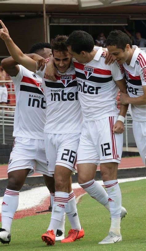 Elenco da temporada de 2020 do são paulo futebol clube/ são paulo football club 2020 season squad. Pin de Ion K em FOOTBALL | São paulo futebol clube