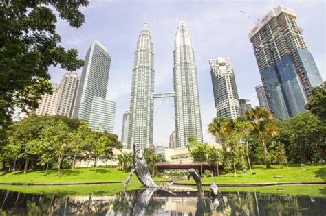 And can fit a capacity of 100 tables or 1,000 pax. KLCC Property for Sale & Rent | KLCC Property | Malaysia ...