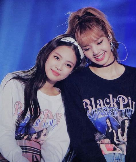 Blackpink Jennie And Lisa In Your Area Tour Seoul 2018 Jennie
