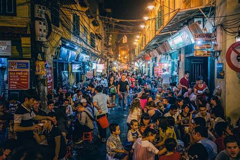 Bia Hoi Corner Hanoi Vietnam Old Quarter How To Reach Holidify