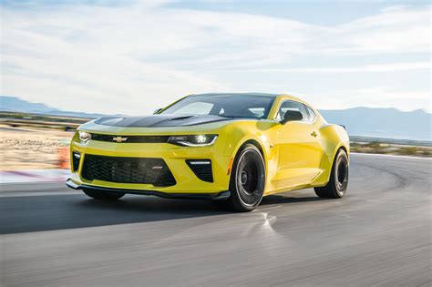2017 Chevrolet Camaro Ss 1le First Drive Review Sep Sitename